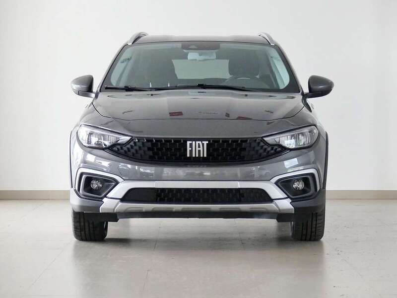 Gris Usado 2022 Fiat Tipo Cross Familiar | 25.490 € - Imagen 1/4