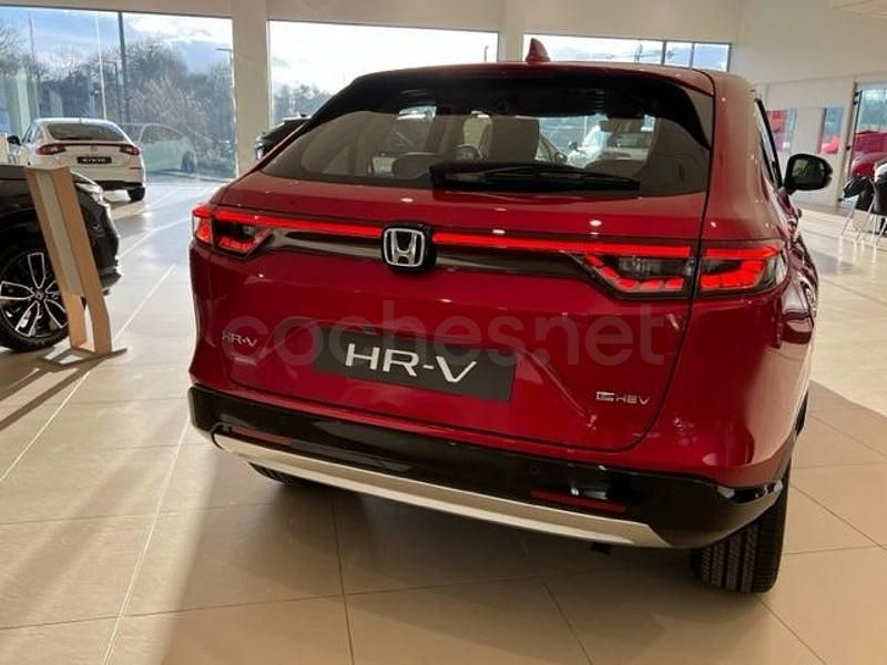 Usado Honda HR-V Advance 131 CV (96 kW) 2022 Granate SUV