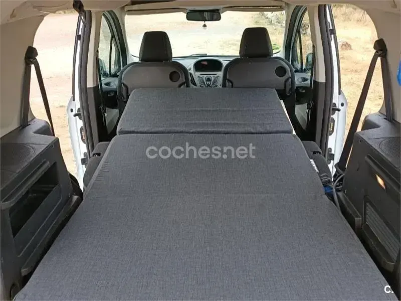 Usado Ford Tourneo Courier Trend 95 CV (69 kW) 2016 Blanco Monovolumen