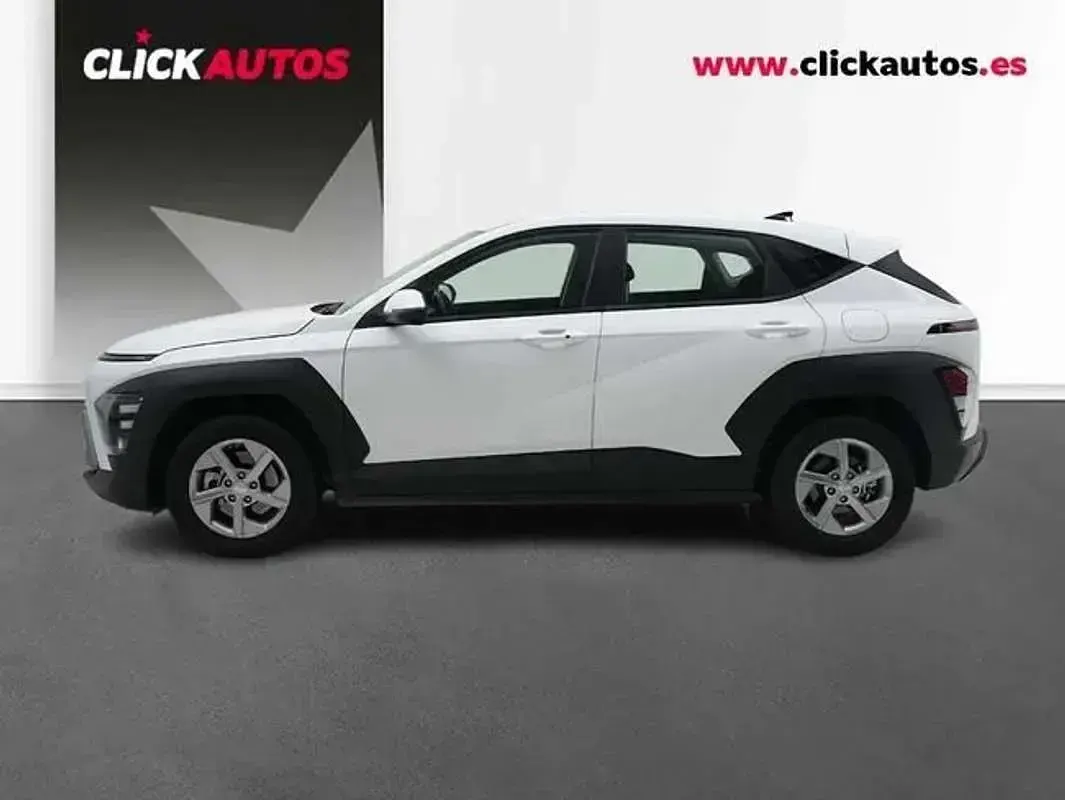 Usado Hyundai Kona 141 HP (103 kW) 2025 Branco SUV