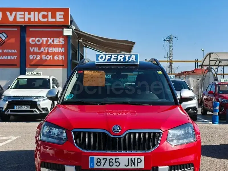 Usado Skoda Yeti Monte Carlo 110 CV (80 kW) 2016 Rojo SUV