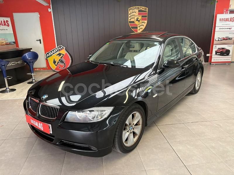 Negro Usado 2005 BMW 325 Comfort Edition Berlina | 8000 € (Precio justo) - Imagen 1/4