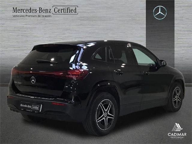 Usado Mercedes EQA250 139 kW (190 CV) 2025 Negro cosmos SUV