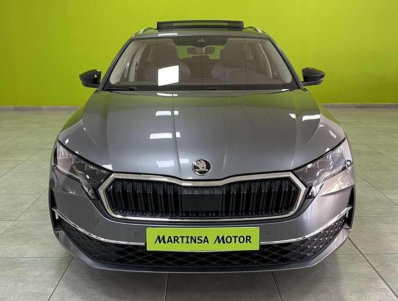 Usado Skoda Octavia 150 CV (110 kW) 2025 Gris Utilitario