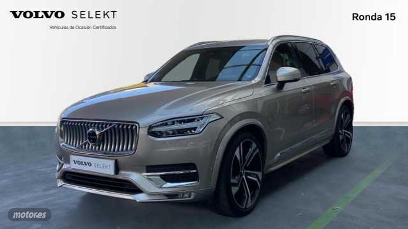 Plateado Usado 2023 Volvo XC90 Ultimate SUV | 69.500 € - Imagen 1/4