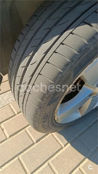 Usado Ford S-MAX Titanium 140 CV (102 kW) 2008 Gris / plata Monovolumen