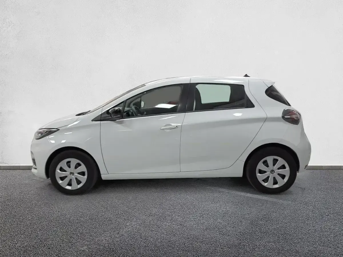Usado Renault Zoe Business 80 kW (110 CV) 2022 Blanco Utilitario