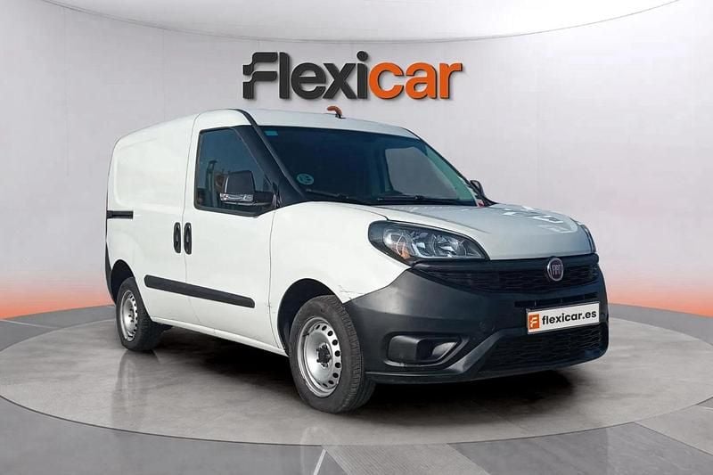 Amarillo Usado 2019 Fiat Doblò Monovolumen | 7690 € (Buen precio) - Imagen 1/4