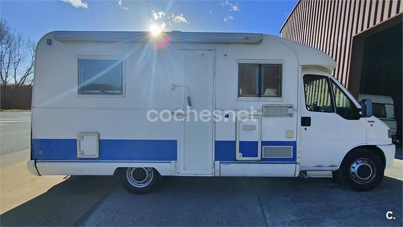 Usado Fiat Ducato 95 CV (69 kW) 1999 Blanco Van