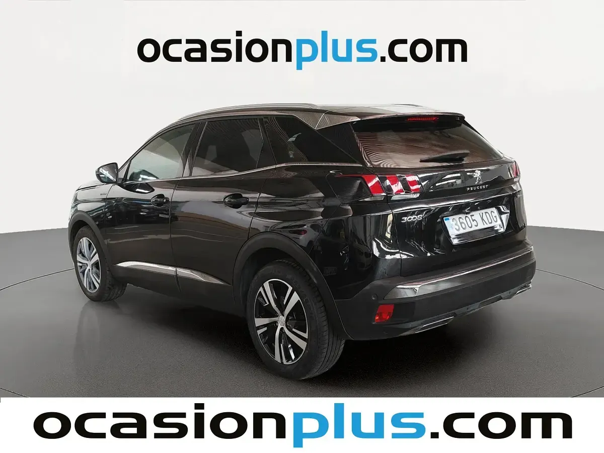 Usado Peugeot 3008 GT-line 130 CV (95 kW) 2017 Negro SUV