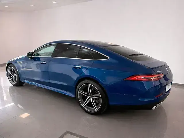 Usado Mercedes 320 AMG 435 CV (319 kW) 2022 Azul Berlina
