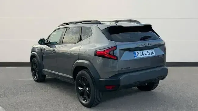 Usado Dacia Duster Extreme 130 CV (95 kW) 2025 Gris SUV