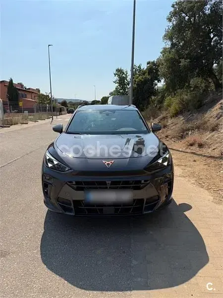 Usado Cupra Terramar VZ 272 CV (200 kW) 2025 Gris / plata SUV