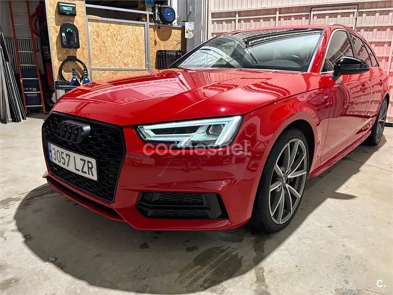 Usado Audi A4 Sport 252 CV (185 kW) 2017 Rojo Familiar