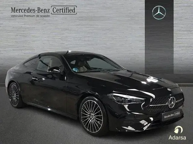 Usado Mercedes CLE220 197 CV (144 kW) 2025 Negro obsidiana