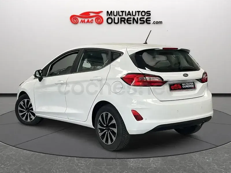 Usado Ford Fiesta Trend 75 CV (55 kW) 2023 Blanco Utilitario