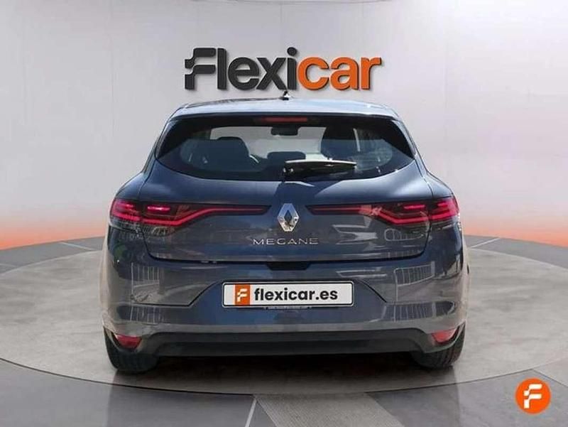 Usado Renault Mégane IV Business 116 CV (85 kW) 2021 Gris Utilitario
