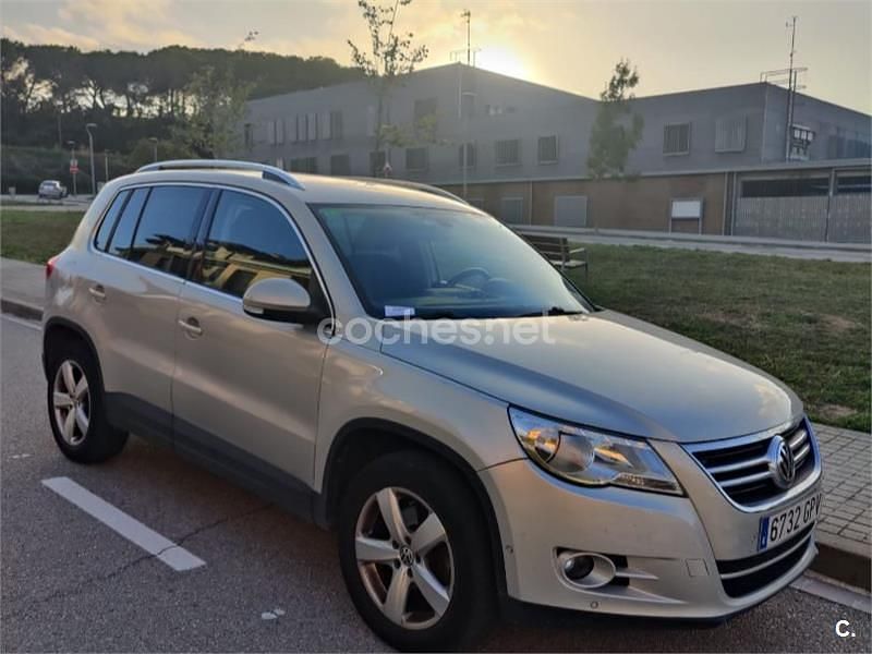 Beige Usado 2009 VW Tiguan SUV | 7000 € (Buen precio) - Imagen 1/4