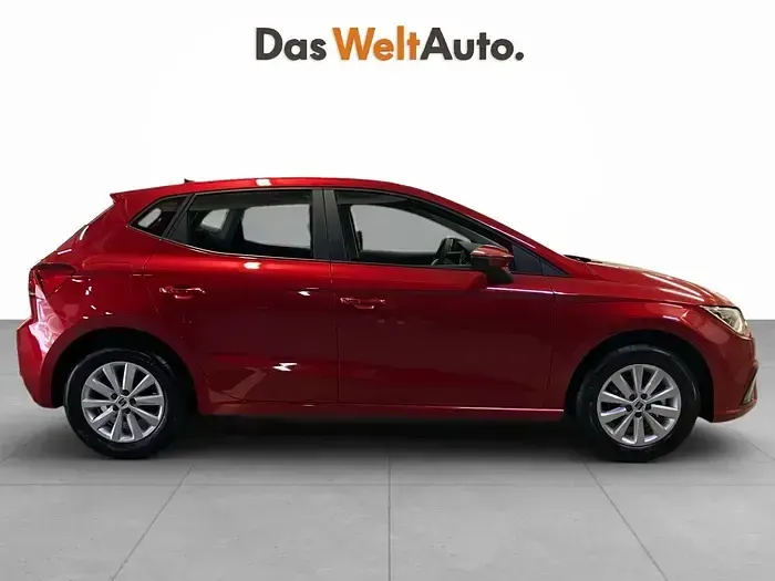 Usado Seat Ibiza Style 80 CV (58 kW) 2026 Rojo Utilitario