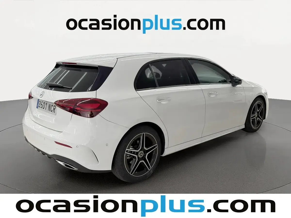 Usado Mercedes A180 AMG 136 CV (100 kW) 2025 Blanco Utilitario