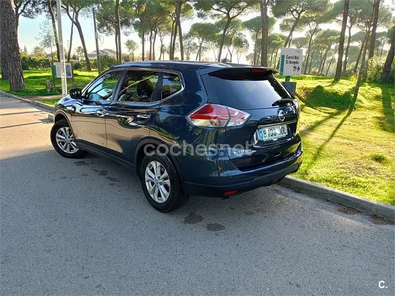 Usado Nissan X-Trail Acenta 130 CV (95 kW) 2015 Azul SUV