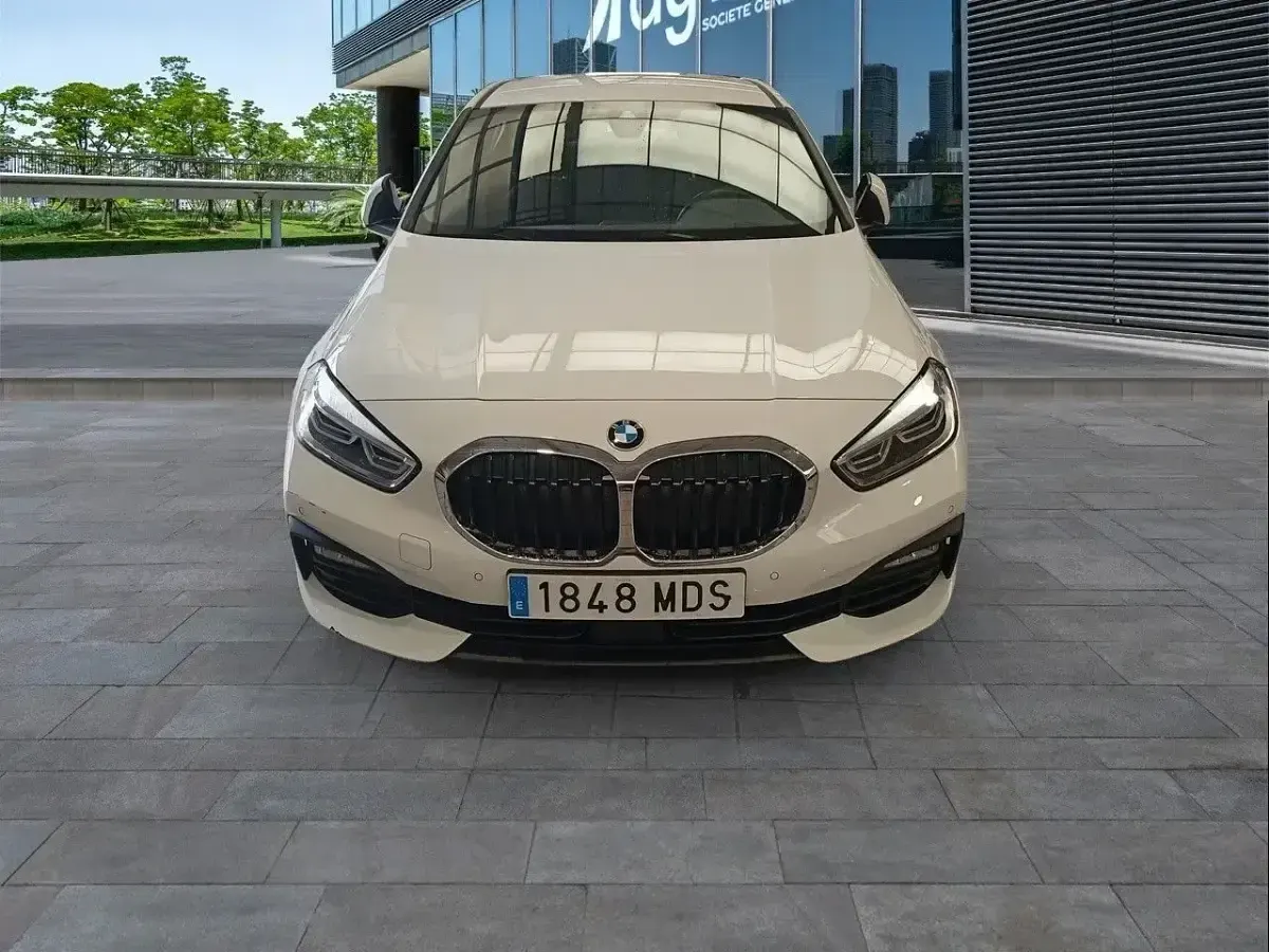 Usado BMW 116 Performance 116 CV (85 kW) 2023 Blanco Utilitario