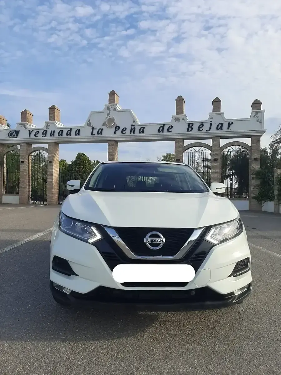 Usado Nissan Qashqai Acenta 115 CV (84 kW) 2021 Blanco SUV