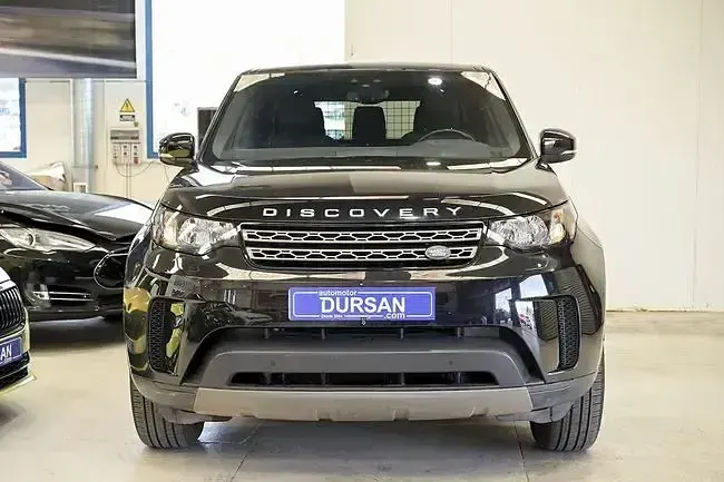 Usado Land Rover Discovery SE 258 CV (189 kW) 2017 Negro SUV