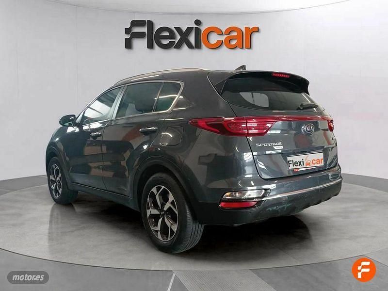 Usado Kia Sportage Plus 136 CV (100 kW) 2020 Gris SUV