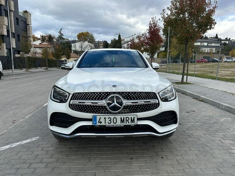 Usado Mercedes GLC300e 320 CV (235 kW) 2020 Blanco Coupe