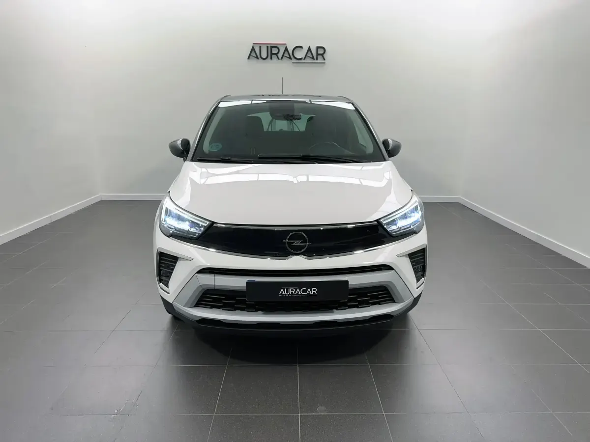 Usado Opel Crossland GS Line 110 CV (80 kW) 2021 Blanco SUV