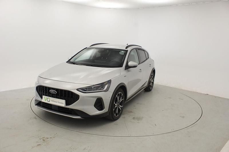 Usado Ford Focus Active 155 CV (114 kW) 2023 Plateado Berlina