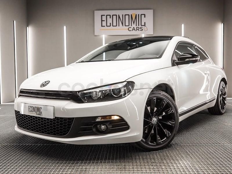 Usado VW Scirocco 140 CV (102 kW) 2011 Blanco Coupe