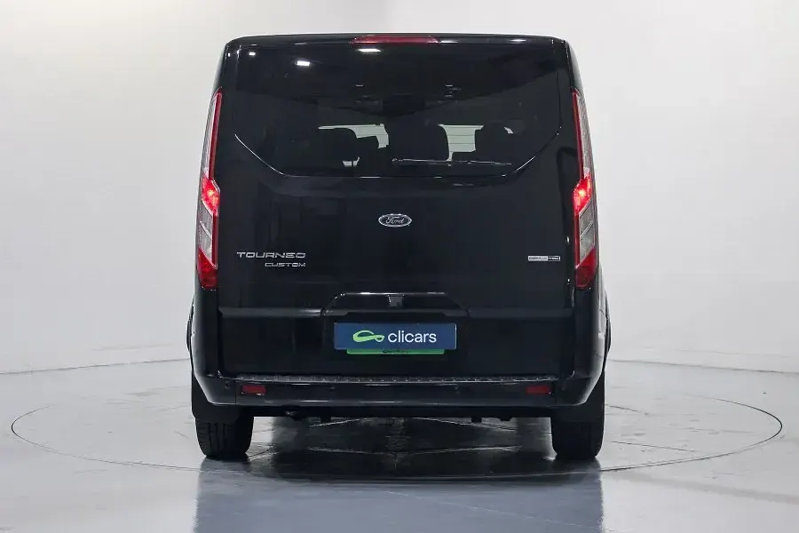 Usado Ford Tourneo Custom Titanium 150 CV (110 kW) 2024 Van