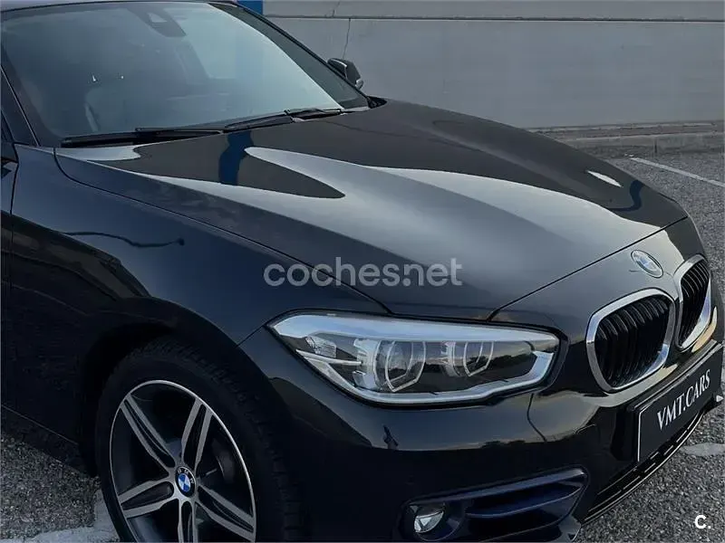 Usado BMW 120 Comfort Edition 190 CV (139 kW) 2019 Negro Berlina
