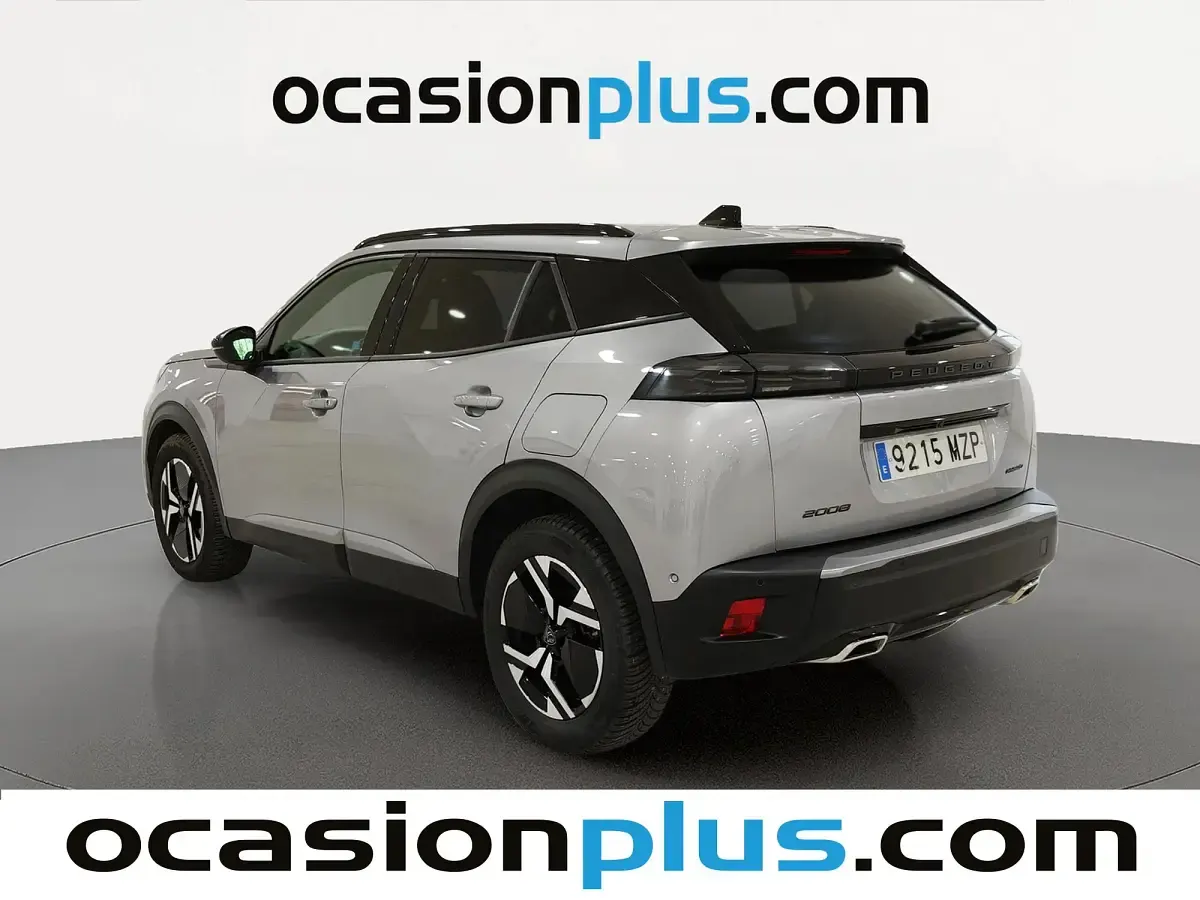 Usado Peugeot 2008 Allure 145 CV (106 kW) 2025 Gris SUV