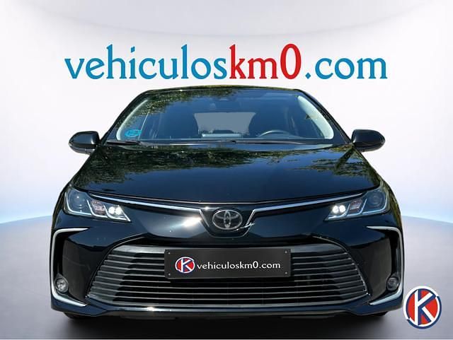 Usado Toyota Corolla 125 CV (91 kW) 2023 Negro Berlina