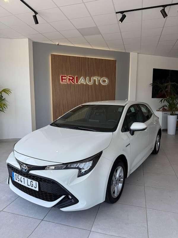 Blanco Usado 2020 Toyota Corolla Active Berlina | 16.890 € (Buen precio) - Imagen 1/4