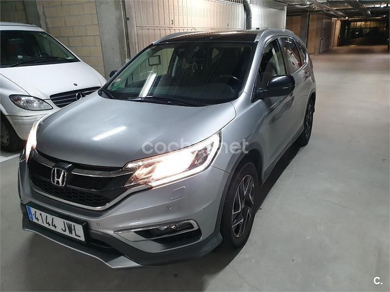 Usado Honda CR-V Elegance 120 CV (88 kW) 2017 Gris / plata SUV
