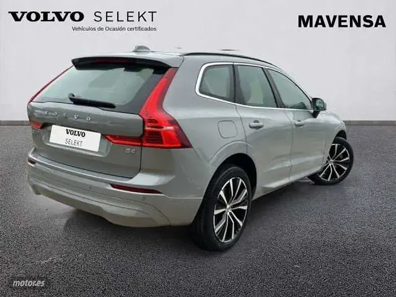 Usado Volvo XC60 Core 2024 Gris SUV