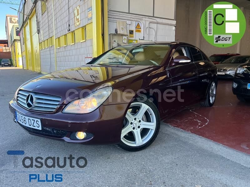 Usado Mercedes CLS500 306 CV (225 kW) 2006 Granate Berlina