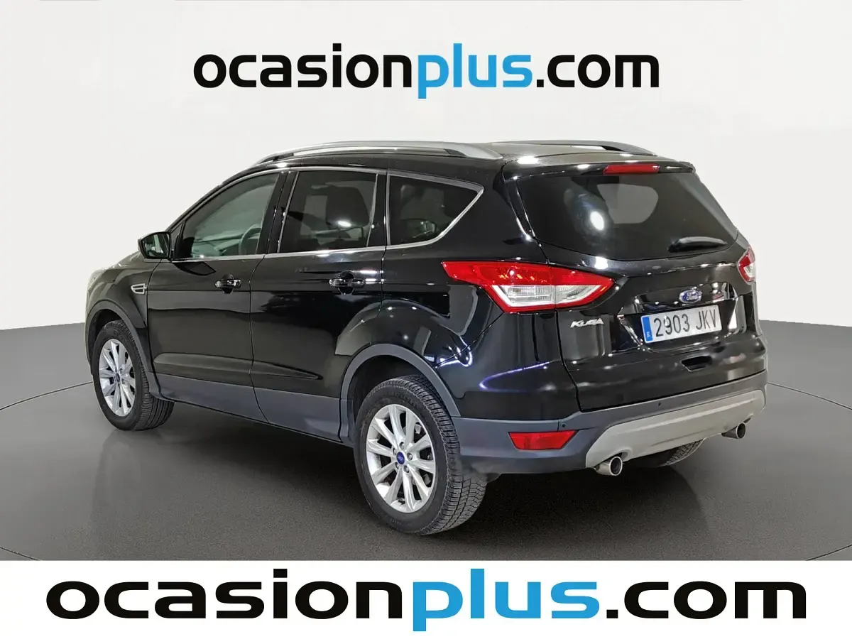 Usado Ford Kuga Titanium 120 CV (88 kW) 2015 Negro SUV