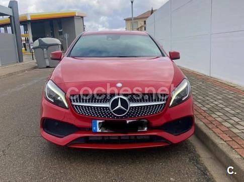 Rojo Usado 2017 Mercedes A200 AMG line Berlina | 18.500 € (Precio justo) - Imagen 1/4