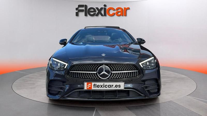 Käytetty Mercedes E400 330 HP (242 kW) 2021 Musta Coupe - kaksiovinen