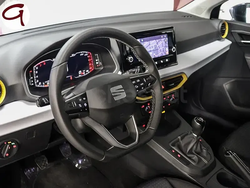 Usado Seat Ibiza Style 80 CV (58 kW) 2025 Blanco Utilitario