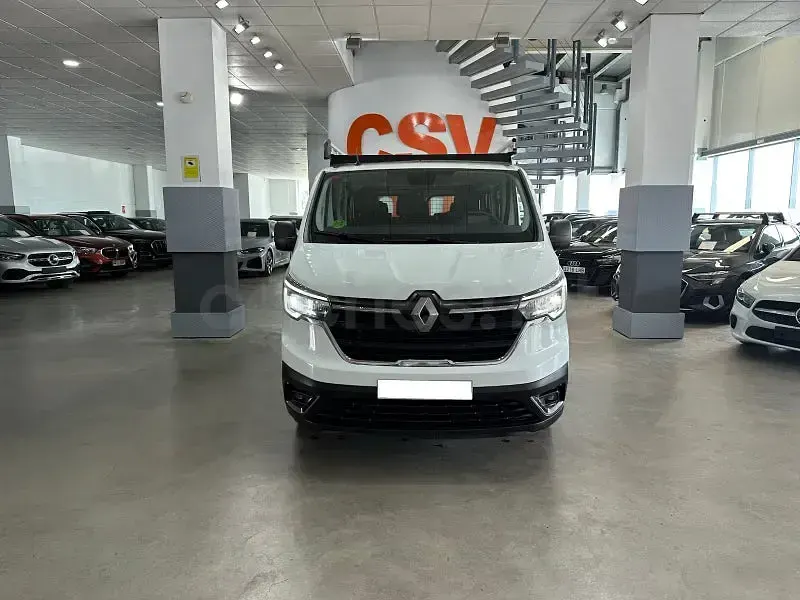 Usado Renault Trafic 150 CV (110 kW) 2021 Blanco Monovolumen