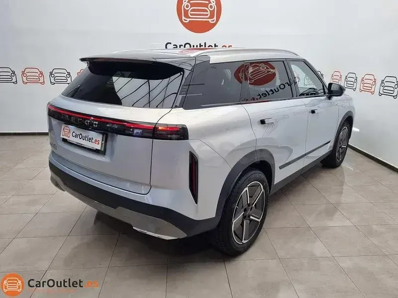 Usado Jaecoo 7 147 CV (108 kW) 2024 Gris / plata SUV