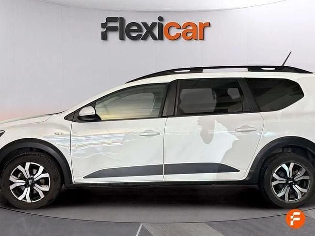 Usado Dacia Jogger Expression 110 CV (80 kW) 2023 Blanco Monovolumen