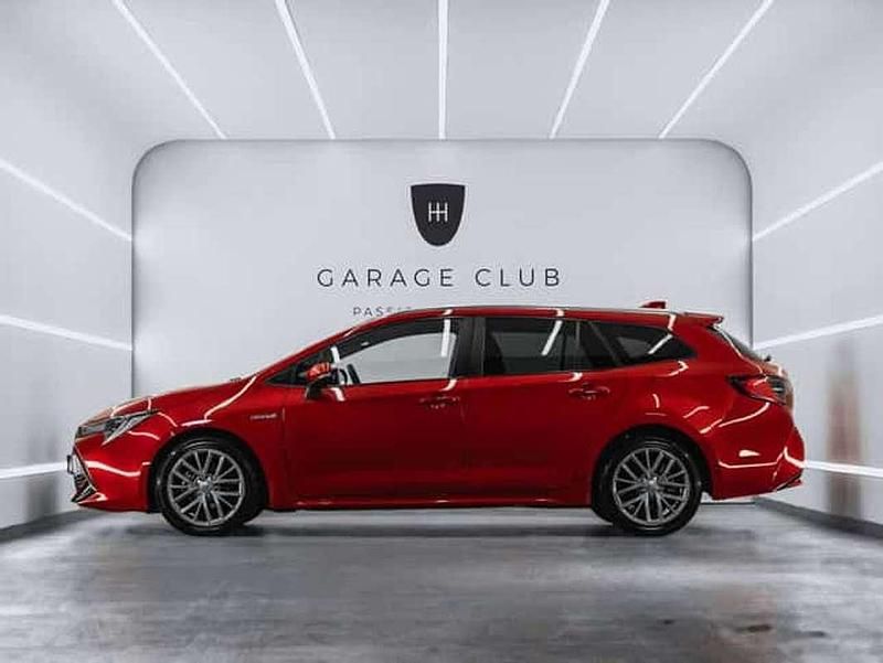 Usado Toyota Corolla Business Edition 122 CV (89 kW) 2019 Rojo Familiar