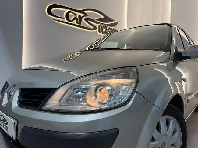 Usado Renault Mégane Cabriolet Dynamique 110 CV (80 kW) 2007 Gris Descapotable